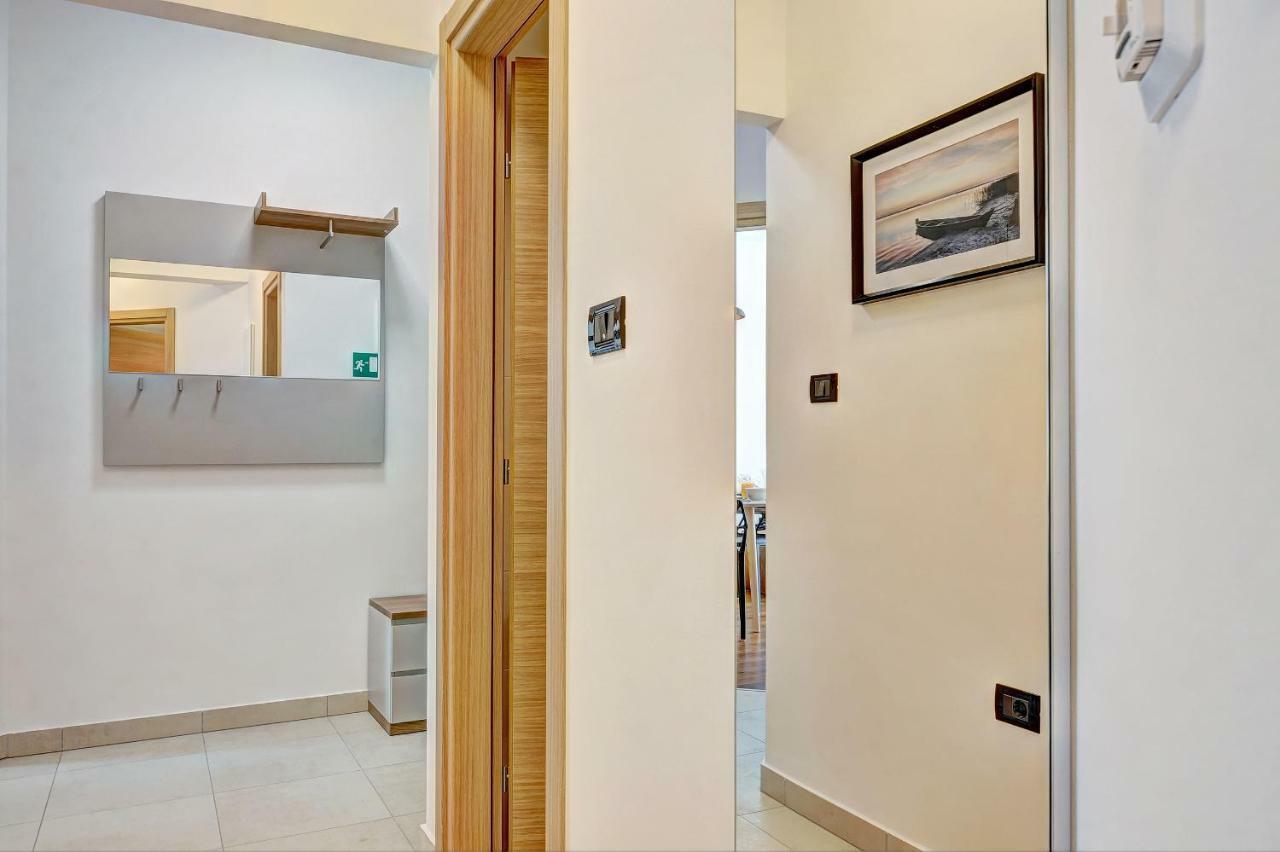 Pr Apartment Fažana Buitenkant foto